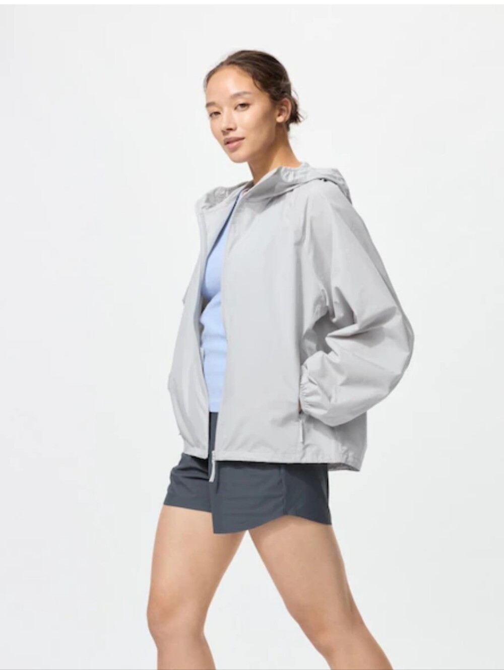 Uniqlo Light Gray Hooded Windbreaker Pocketable UV Protection Parka